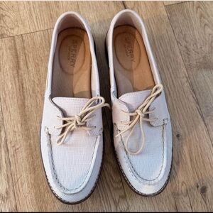 Sperry Women's Canvas Boat Shoes in Pale Pink-Tan